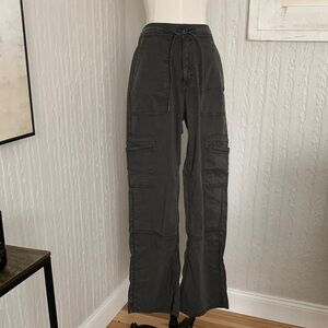 American Eagle wide leg cargo pants